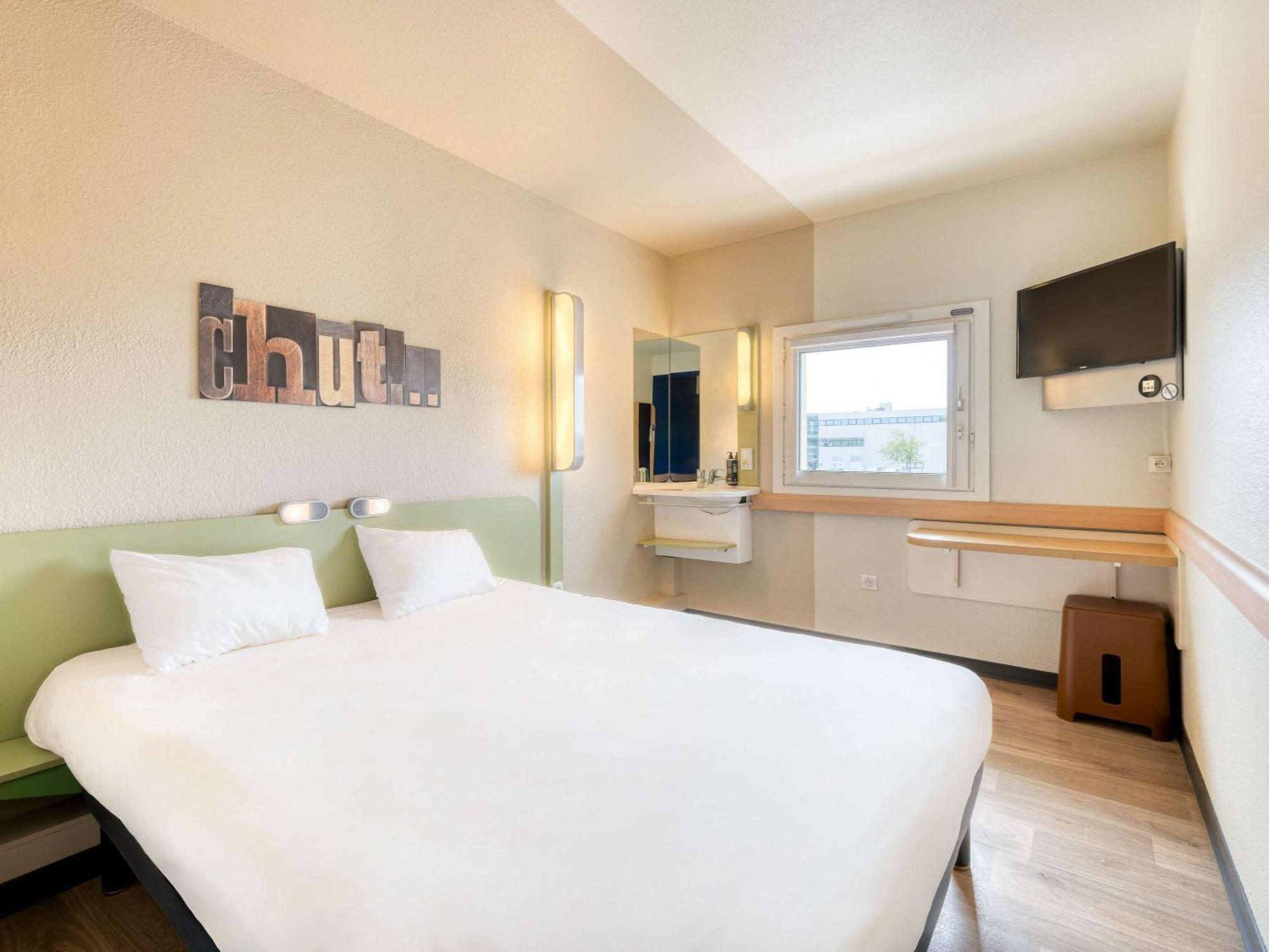 Ibis Budget Versailles - Trappes Exteriér fotografie