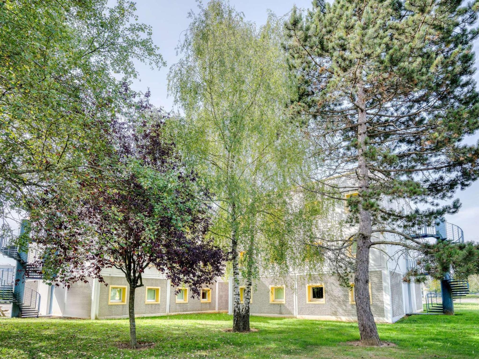 Ibis Budget Versailles - Trappes Exteriér fotografie