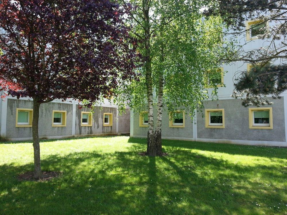 Ibis Budget Versailles - Trappes Exteriér fotografie